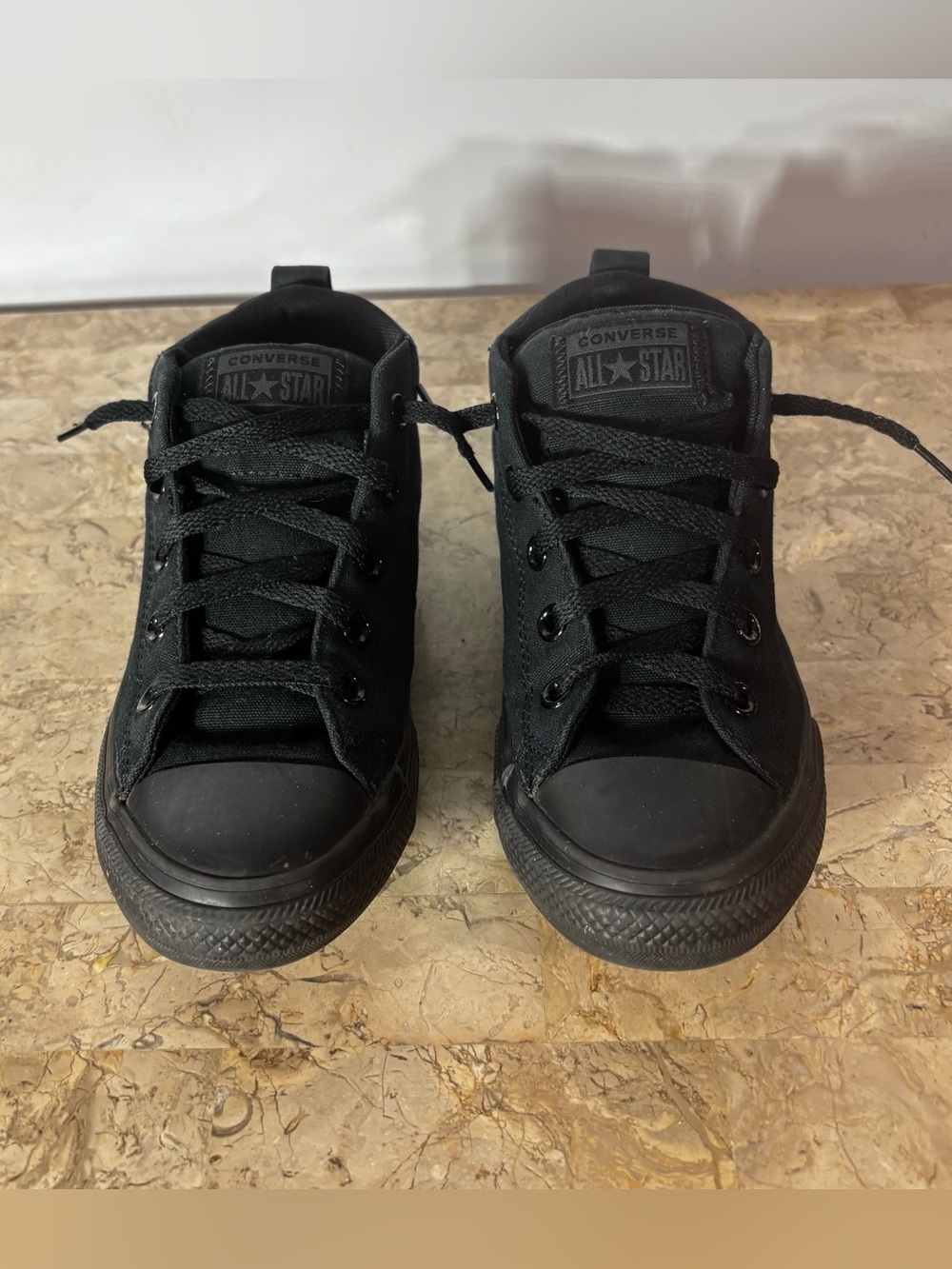 Youth Kids Black All Star Converse (A01702F) Size 3